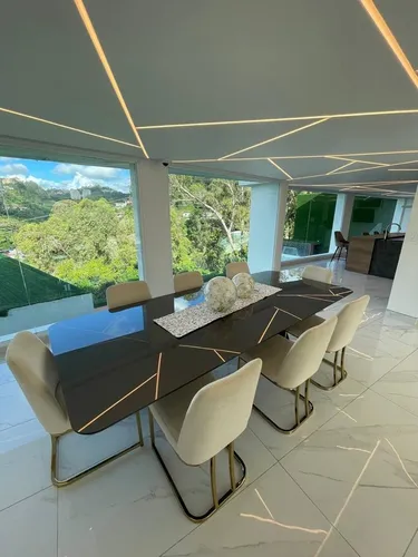 Casa - Los Naranjos - 780 Mts2