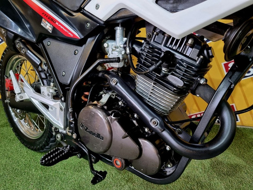 Imagen 5 de 9 de Yumbo Gs Motomel S2 125 Yumbo Gtr 125 Ztt 250
