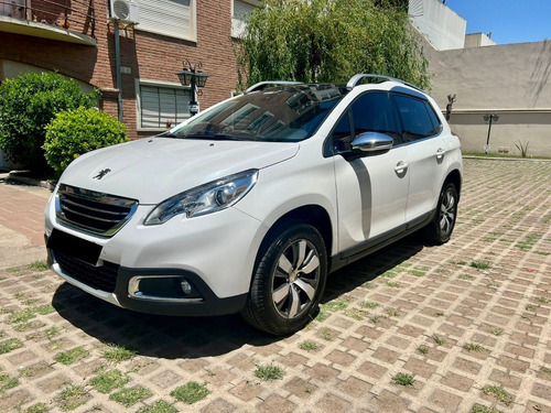 Imagen 1 de 25 de Peugeot 2008 1.6 Sport 2017