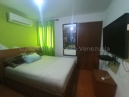 Apartamento En Venta En La Candelaria Eu 24-24453
