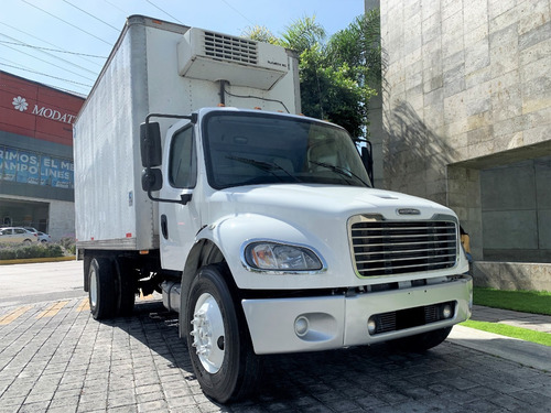 Imagen 3 de 14 de Freightliner M2 2015