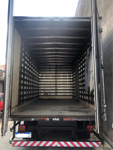 Ford Ford Cargo 712