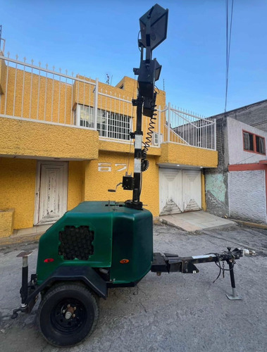 Torre De Iluminación Terex