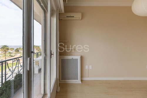 Alquiler De Apartamento En 3 Dormitorios, Punta Carretas, Montevideo (ref: Srs-12002)