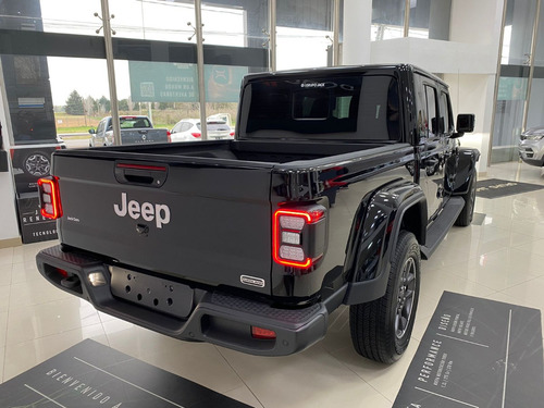 Jeep Gladiator Overland