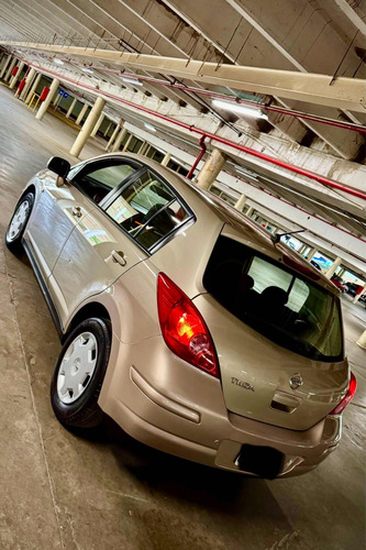 Nissan Tiida 1.8 Acenta