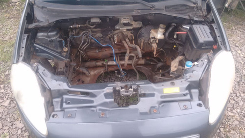 Sucata Fiat Punto 1.4 8v Flex 2011 - Rs Peças Farroupilha