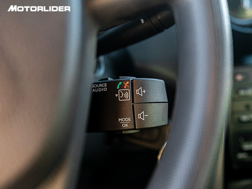 Imagen 21 de 25 de Renault Oroch Dynamique Extra Full | Permuta / Financia