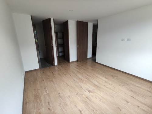 Imagen 2 de 14 de Apartamento En Venta Envigado 643-4675