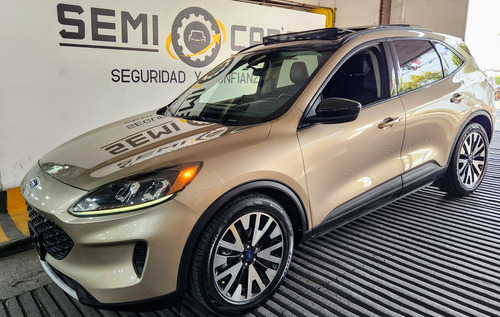 Ford Escape 2.5 Hibrid
