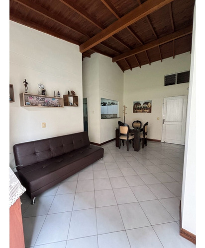 Venta De Apartamento En Los.colores