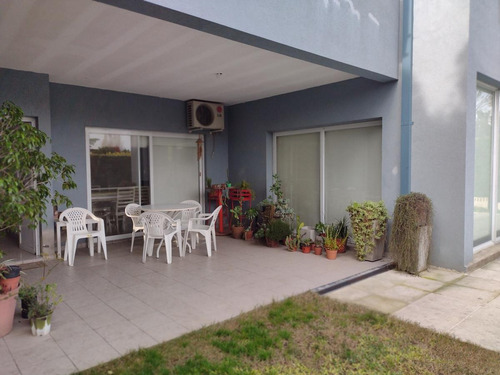 Imagen 4 de 24 de Excelente Casa A La Venta De 5 Ambientes En Barrio Los Sauces. Pilar
