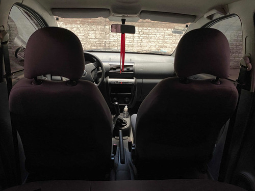 Volkswagen Suran 1.6 Comfortline 101cv 11a 2010