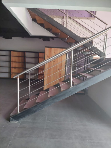 Imagen 5 de 23 de Marisol Castro Alquila Galpón Con Local Comercial Entre Av. Bolívar Y Hermandad Gallega De Valencia | Carabobo | Sector La Ceiba | PLG-95 Marisol 04244923040
