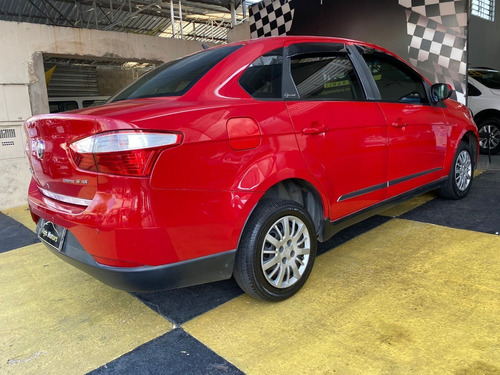 Imagem 4 de 9 de Fiat Grand Siena 1.6 16v Essence 2014