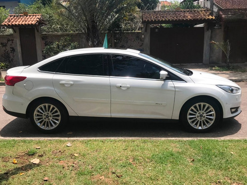 Imagem 4 de 14 de Ford Focus 2.0 Titanium Plus -flex Powershift 4p Automatico