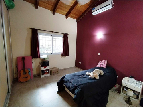Casa En Venta En Argüello | Una Planta