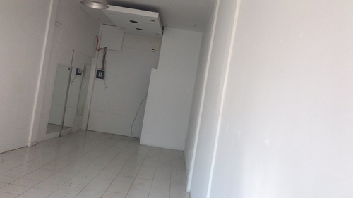 Imagen 11 de 17 de Local Comercial 7 Pinamar - Av. Bunge Y Esq. Av. Libertador