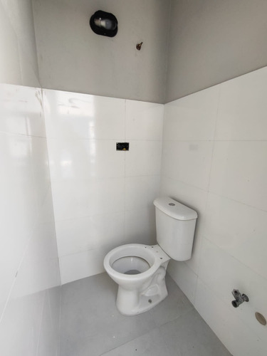 Casa Nova Com Piscina Próximo Da Praia.