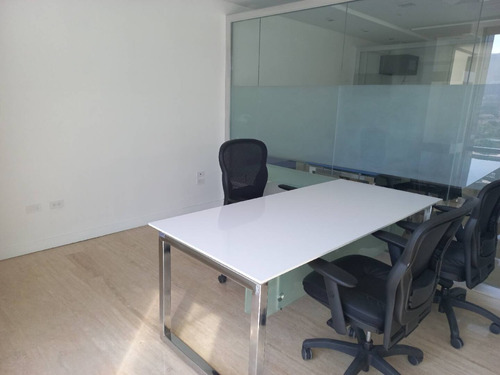 Imagen 6 de 10 de Marlyn Padrón Alquiler De Oficinas En World Trade Center Valencia Mlyn