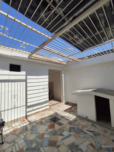 Imagen 10 de 11 de Casa En San Joaquin, Res. Tierra Del Sol 04124667445 (atc-757)