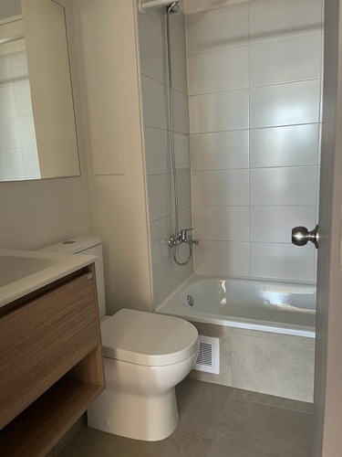 Arriendo Dpto 1 Dormitorio 1 Baño / Metro Cerrillos