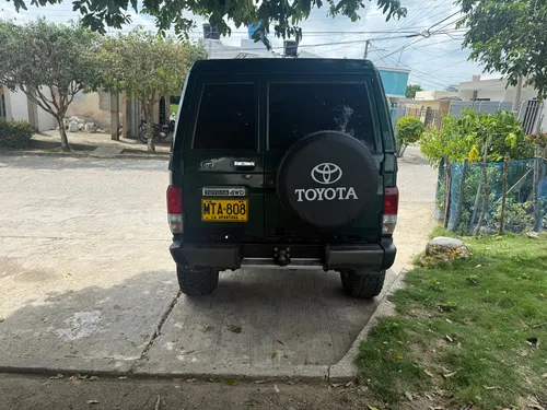 Toyota Land Cruiser 4.0 Fj73
