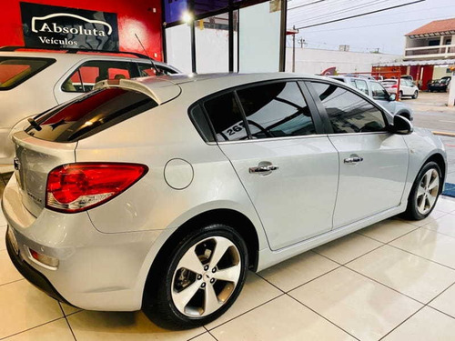 Imagem 6 de 15 de Chevrolet Cruze Lt Hb 2013