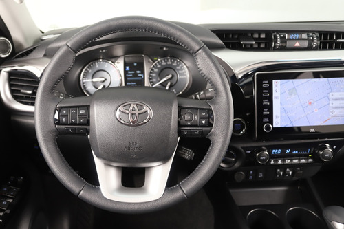 Imagen 12 de 25 de Toyota Hilux 4x4 Dc Srx 2.8 Tdi 6at D.r