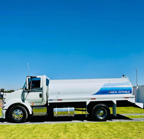 Pipa De Agua 10,000 Litros Camion Rabon International 2014