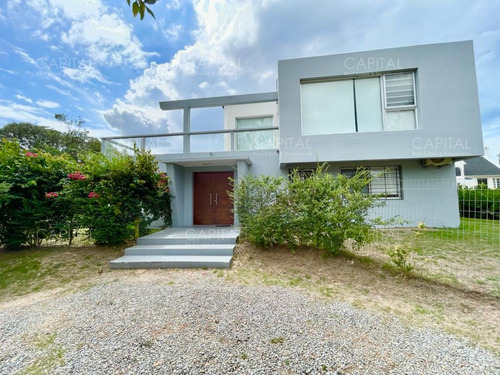 Venta Casa 4 Dormitorios + Piscina En Rincón Del Indio. 