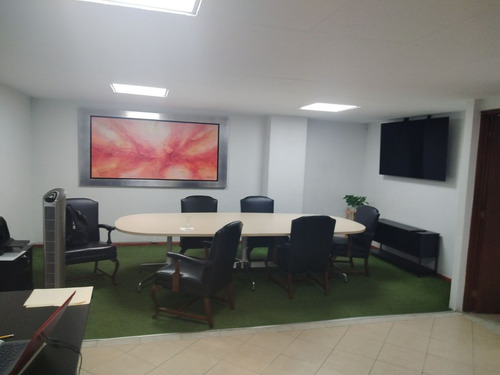 Renta Amplias Oficinas Desde 100 M2 En Col. Condesa