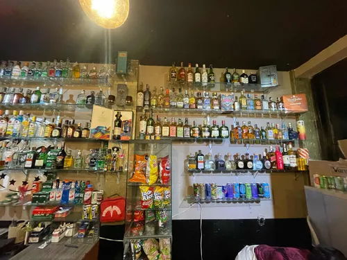Bar Local Pub