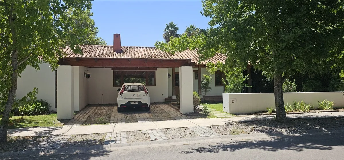Imagen 1 de 30 de Casa En Venta De 4 Dorm. En Colina
