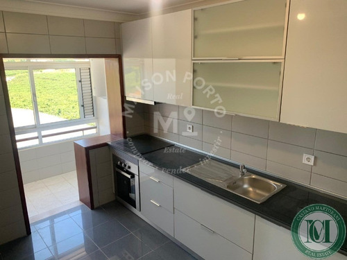 Imagem 3 de 11 de Apartamento - Ap00422 - 68438076