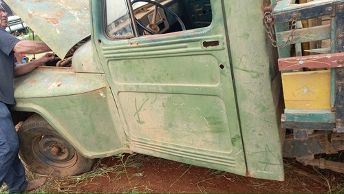 Willys Overland F75 Pick-up Peças Partes /4 Cc