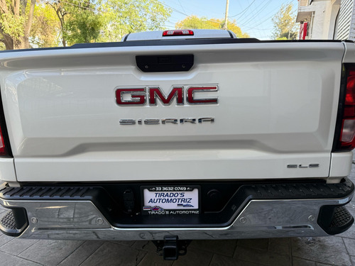 GMC Sierra 5.4 Cabina Regular Sle 4x4 At
