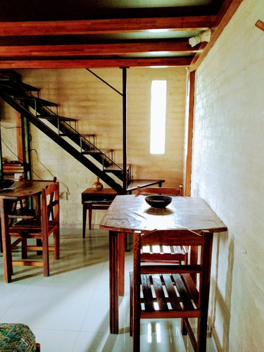 Imagen 8 de 12 de Casa Con Jardín, En Termas Del Daymán