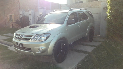 Toyota Sw4 3.0 Srv Cuero 2007