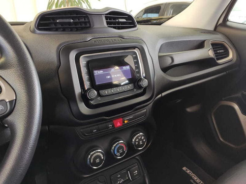 Imagem 11 de 15 de Jeep Renegade Sport 1.8 Flex Aut 2018