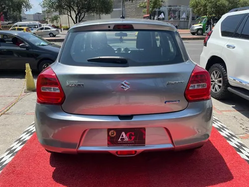 Suzuki Swift Hibrido 1.2 Mt