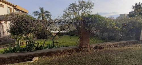 Venta Terreno En Los Perales 600m²
