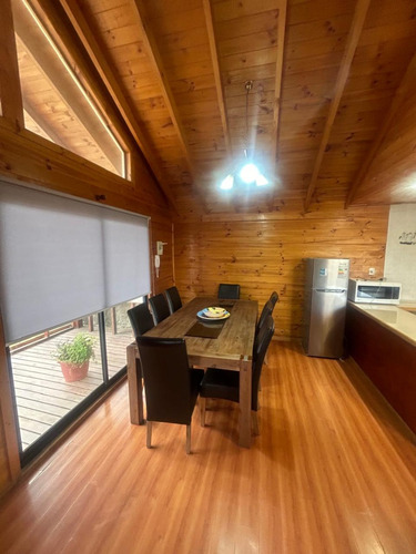 Se Vende Amplia Y Comoda Casa En Pichilemu Buena Ubicacion
