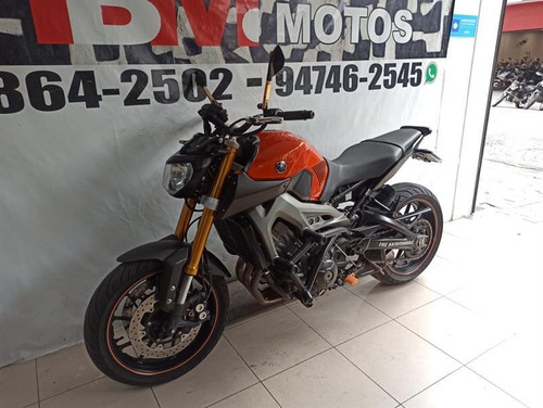 Imagem 2 de 7 de Yamaha Mt