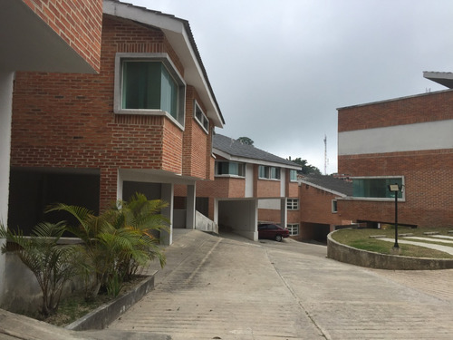 Imagen 1 de 7 de Venta De Town House En San Antonio De Los Altos