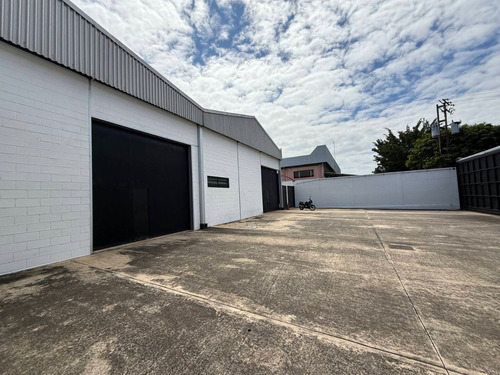 Se Vende Galpon En Terrazas De Castilliyo San Diego Valencia