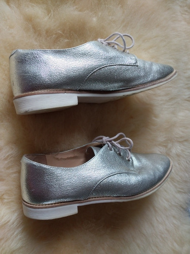 Sapato Arezzo Oxiford Couro Metalizado Prata
