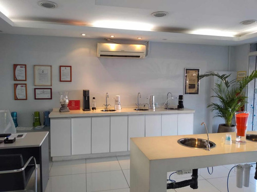 Departamento En Venta - 3 Dormitorios 2 Baños - Local - 340mts2 - Martínez, San Isidro