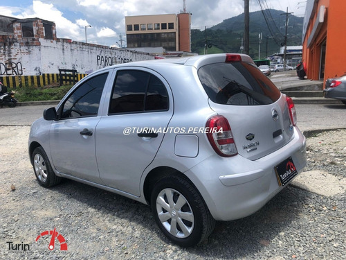 Imagen 2 de 13 de Nissan March Active Mec 1.6 2017
