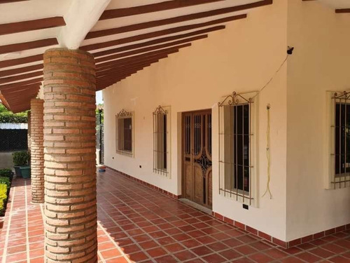 Imagen 6 de 14 de Gabriel Rivas Vende Casa En Urb. Safary Club Libertador San Diego Cod: Mac-631